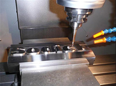 How to improve the quality of the workpiece during four-axis cnc machining?